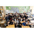 カシワバラグループ、和歌山県内の小中学校に生理用ナプキンを寄贈