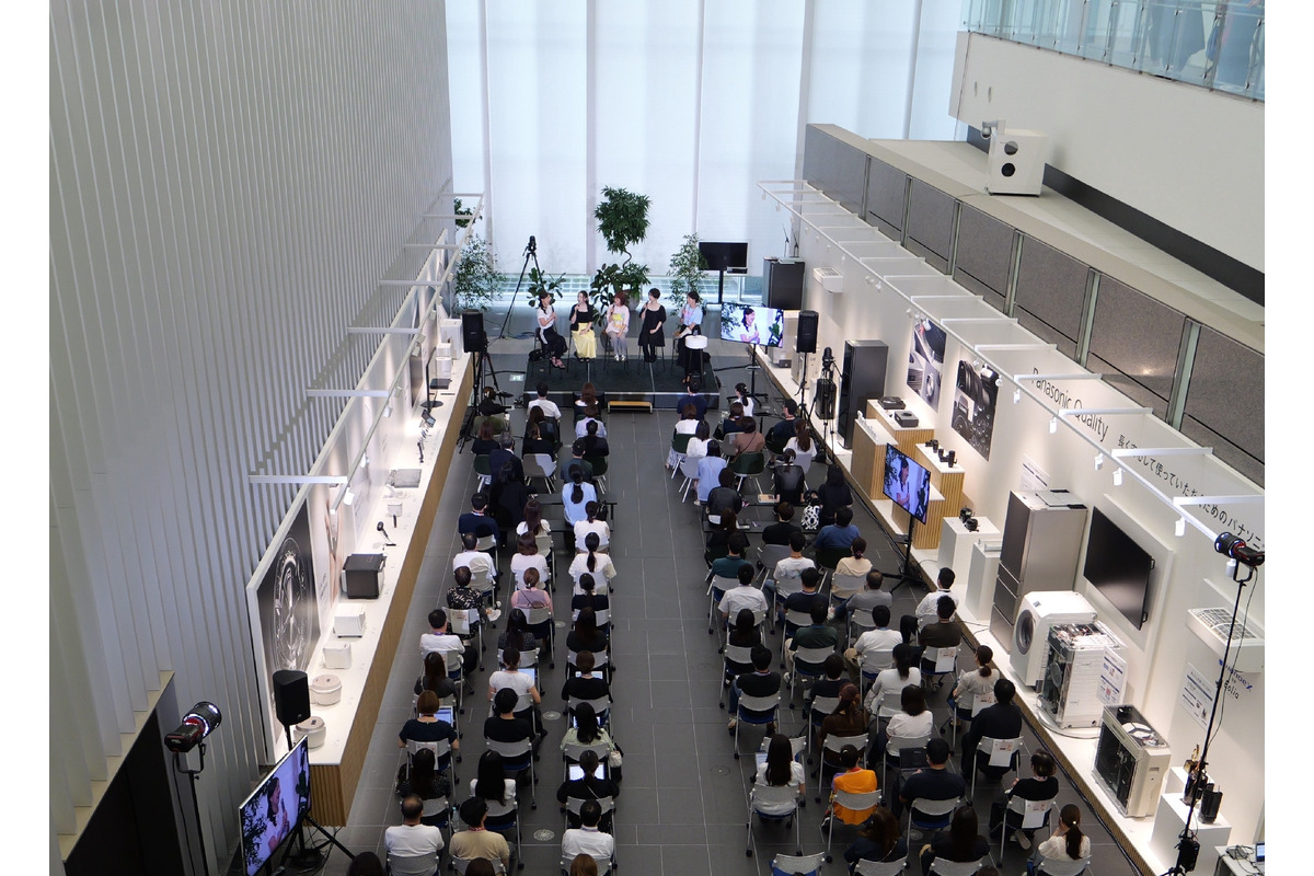 1階イベント会場の様子